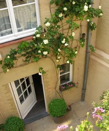 Hotel Ter Duinen 3*